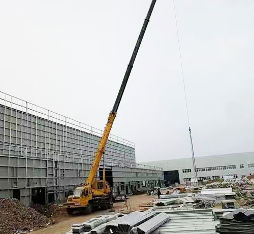 ���̰���