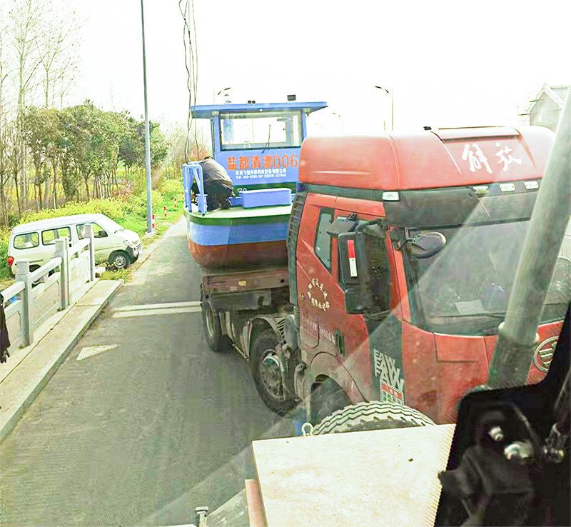 ���̰���