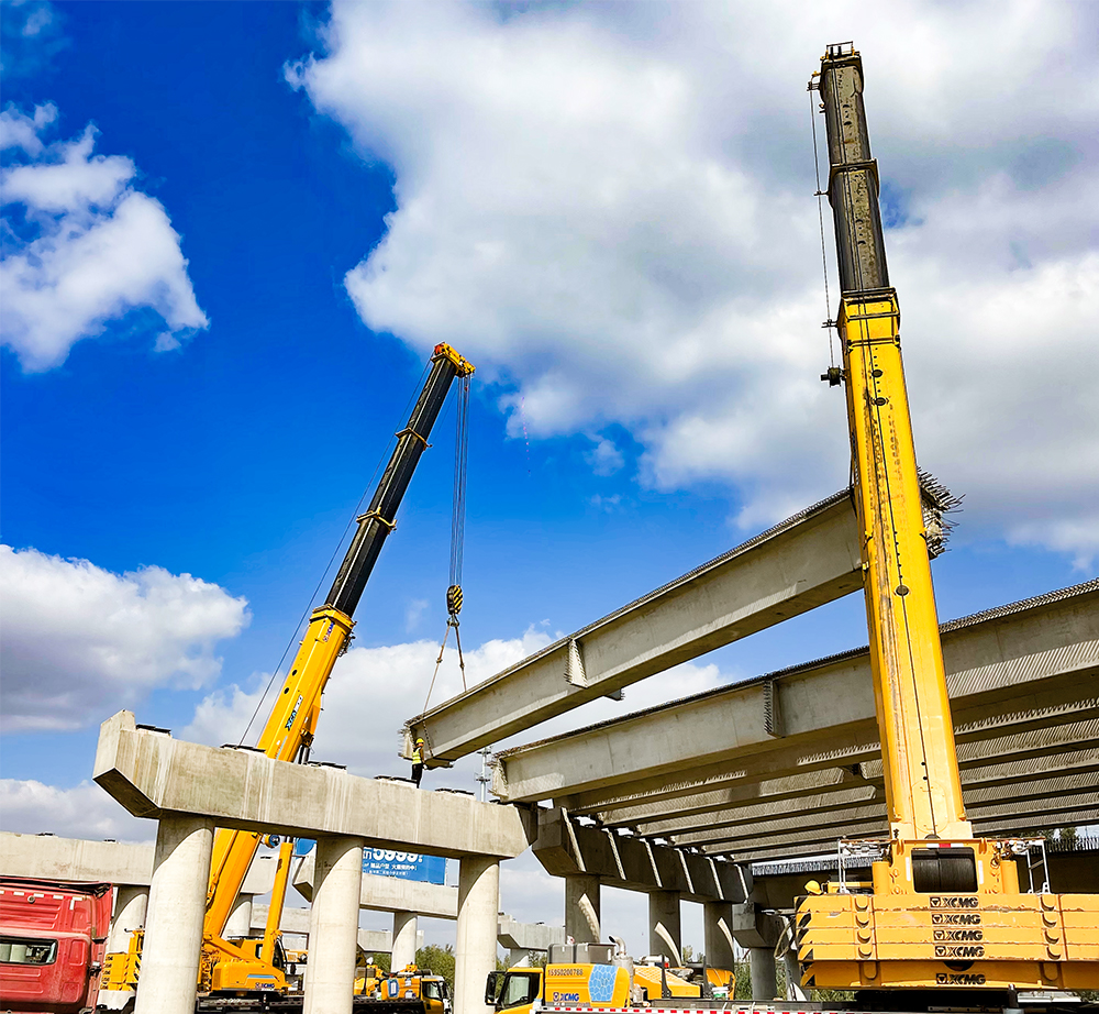 ���̰���